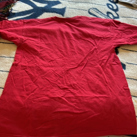 Emerica T-shirt red with black print size large - Picture 3 of 4